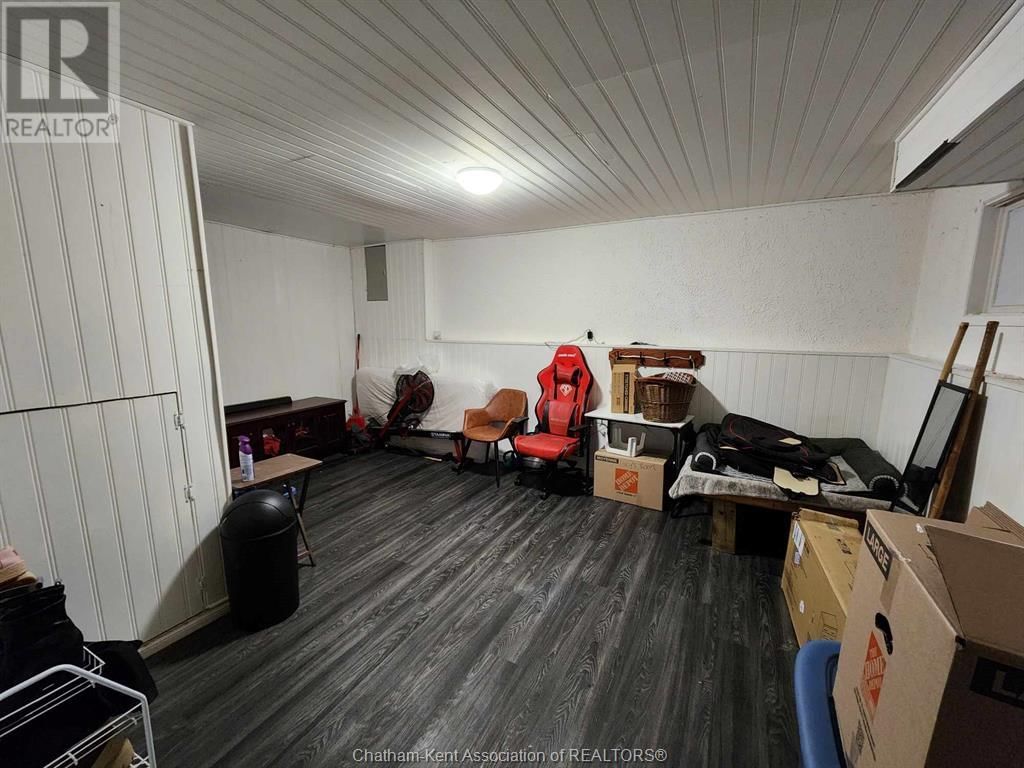 442 MC NAUGHTON AVENUE EAST Image 11