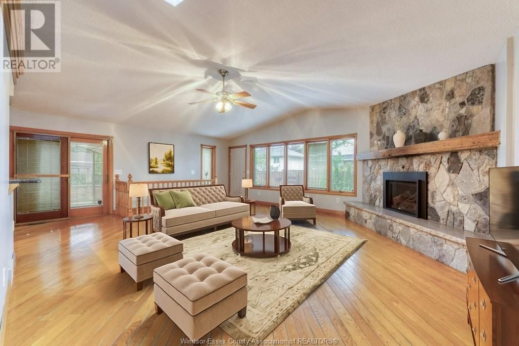 1600 LAURIER DRIVE Image 14