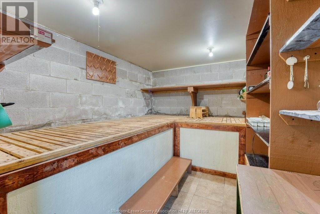1600 LAURIER DRIVE Image 30