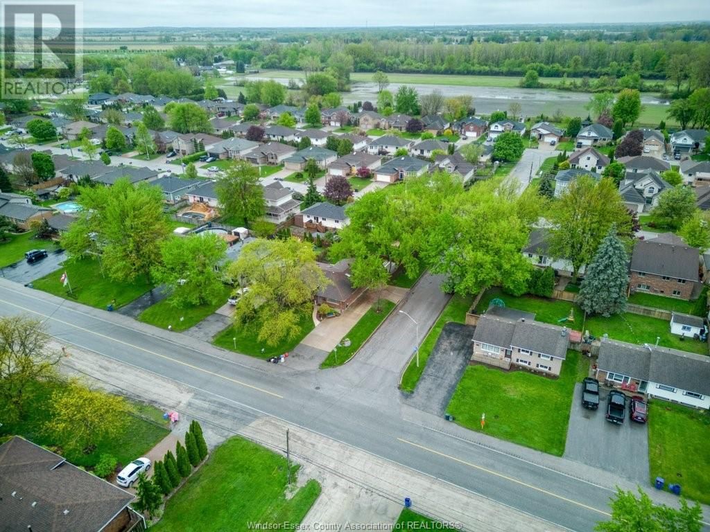 1600 LAURIER DRIVE Image 4