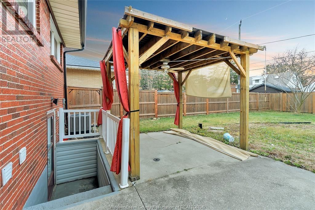 3175 VIRGINIA Image 30