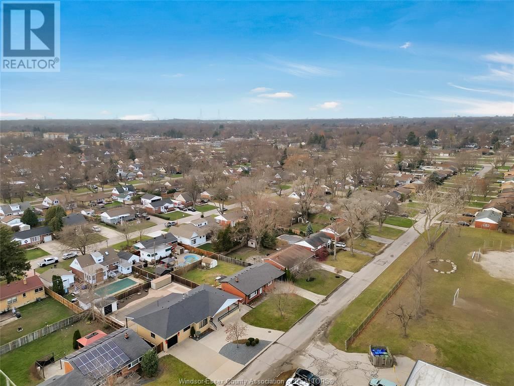 3175 VIRGINIA Image 32