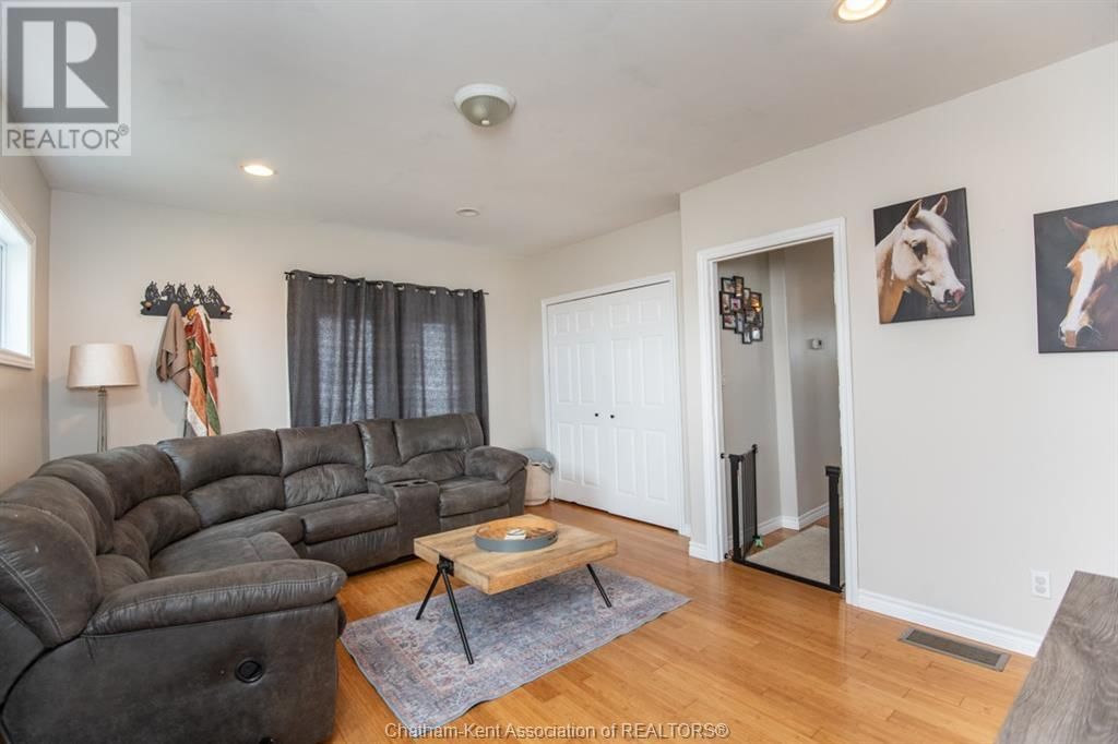 2352 OIL HERITAGE ROAD Image 12
