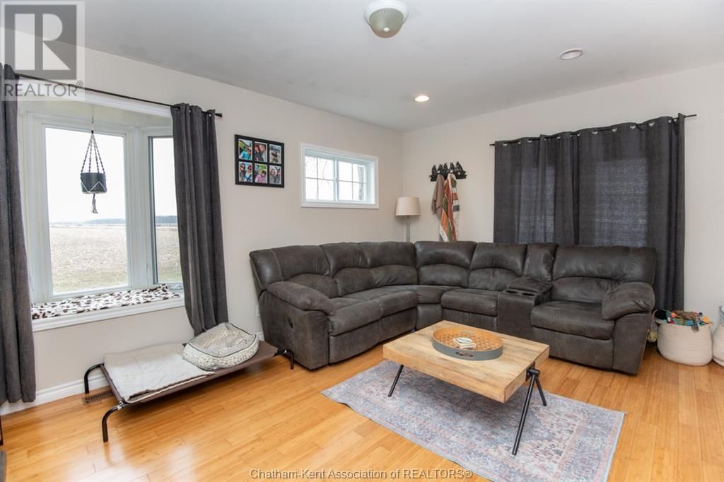2352 OIL HERITAGE ROAD Image 13