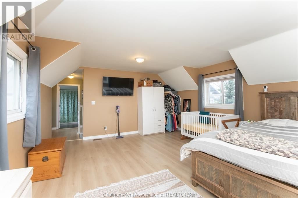 2352 OIL HERITAGE ROAD Image 19