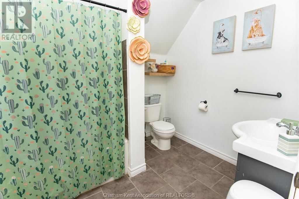 2352 OIL HERITAGE ROAD Image 26