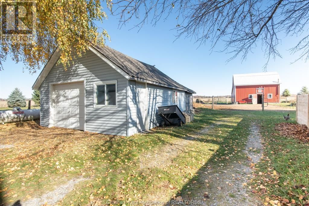 2352 OIL HERITAGE ROAD Image 30