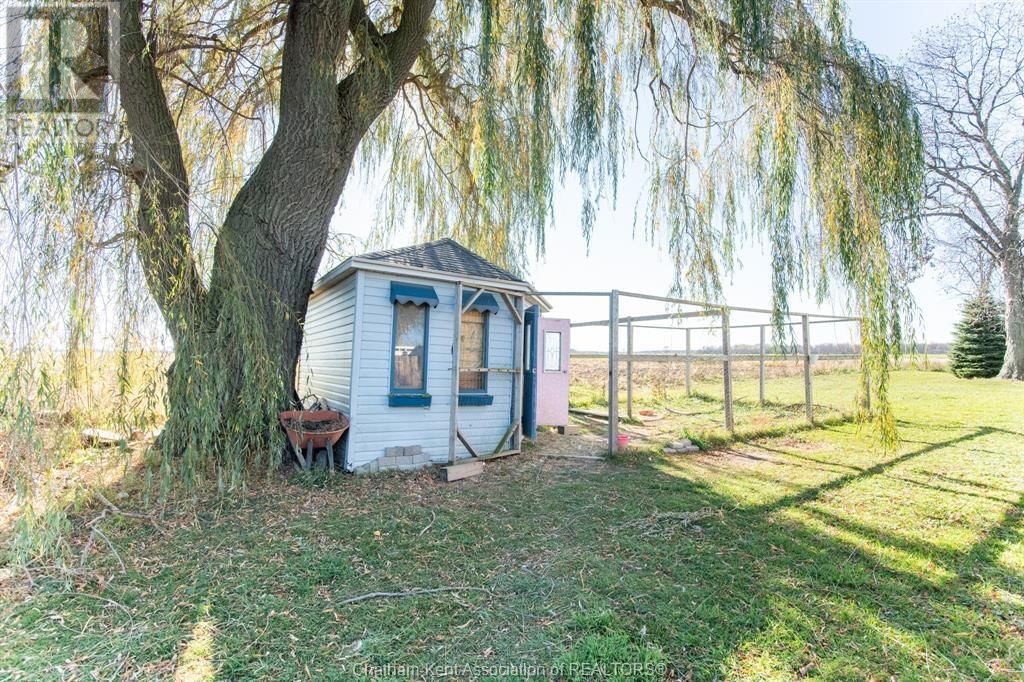 2352 OIL HERITAGE ROAD Image 38