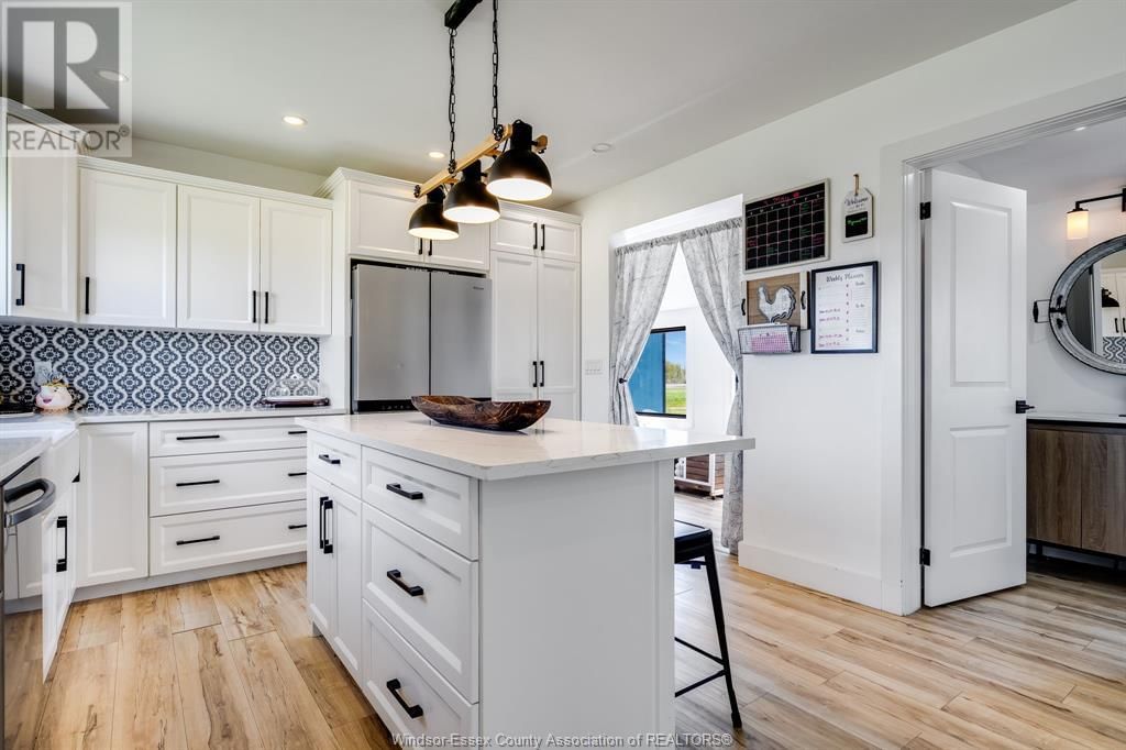 242 MERSEA RD 21 Image 12