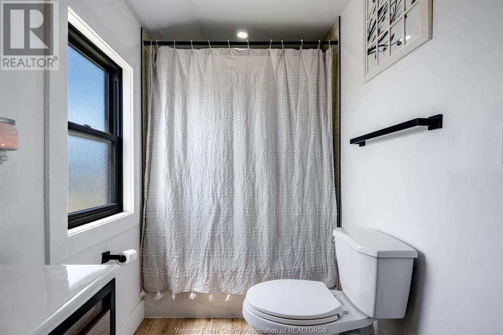 242 MERSEA RD 21 Image 24
