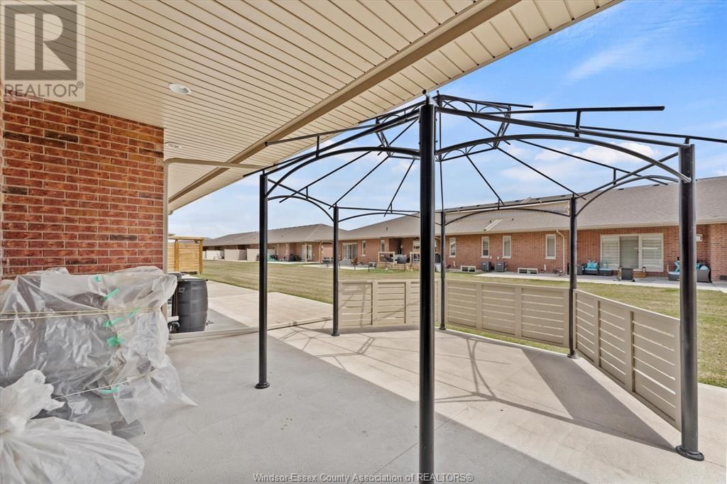 1114 COPELAND AVENUE Image 25