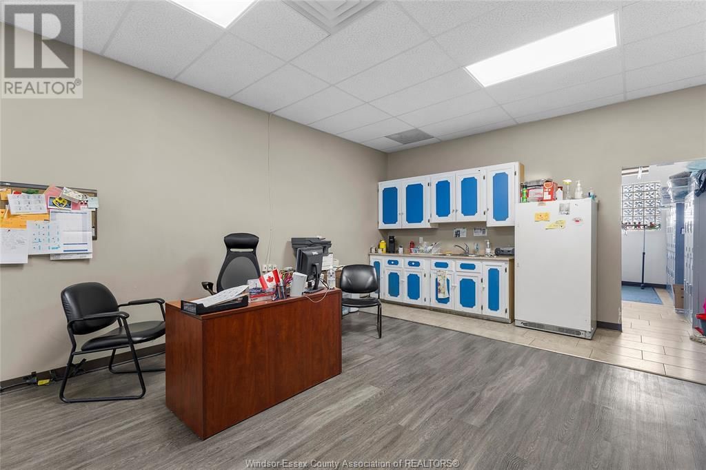 1169-1181 TECUMSEH ROAD EAST Image 32