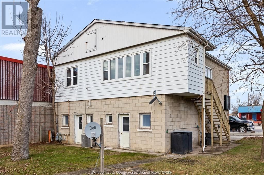 94 TALBOT NORTH Image 32