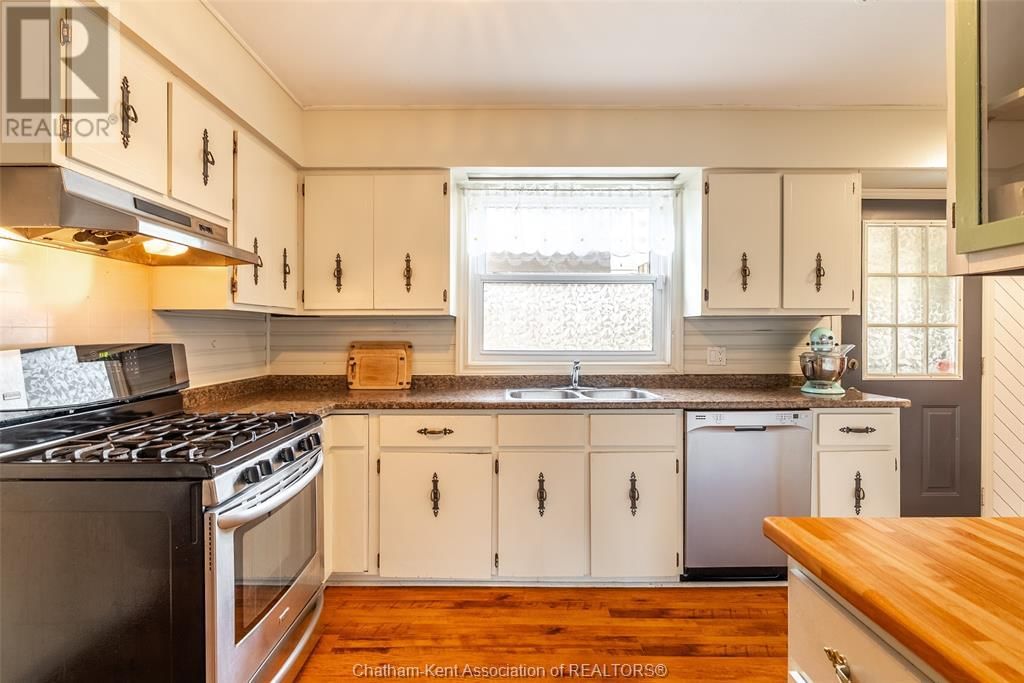 157 STANLEY AVENUE Image 15