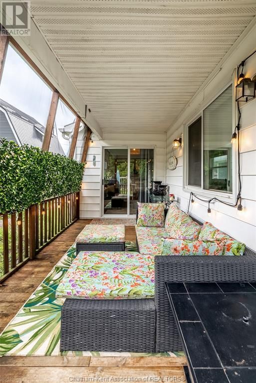 157 STANLEY AVENUE Image 24