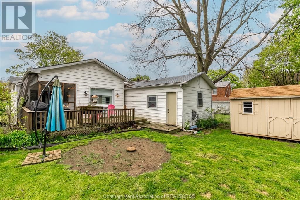 157 STANLEY AVENUE Image 25