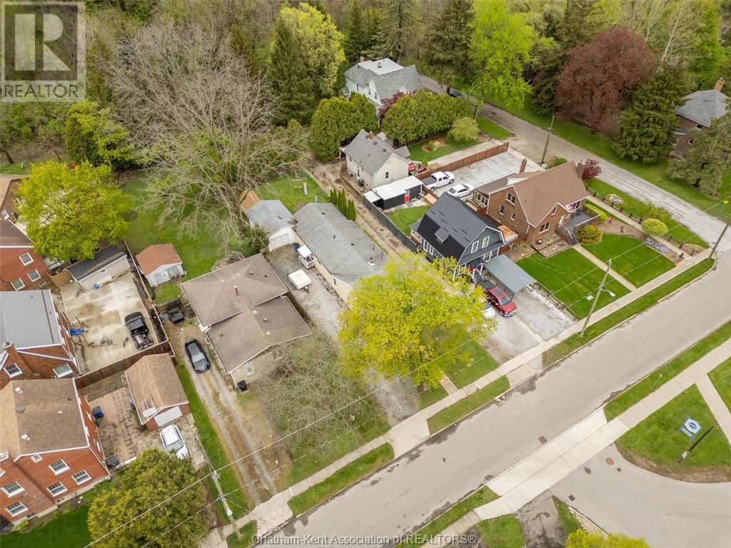 157 STANLEY AVENUE Image 29