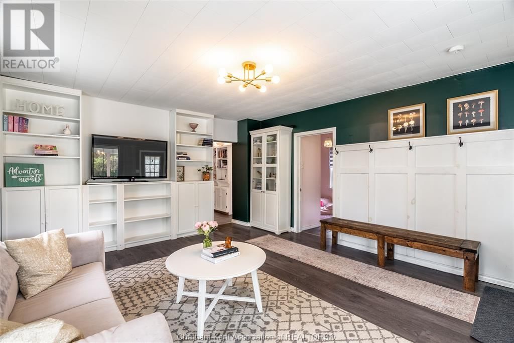 157 STANLEY AVENUE Image 3