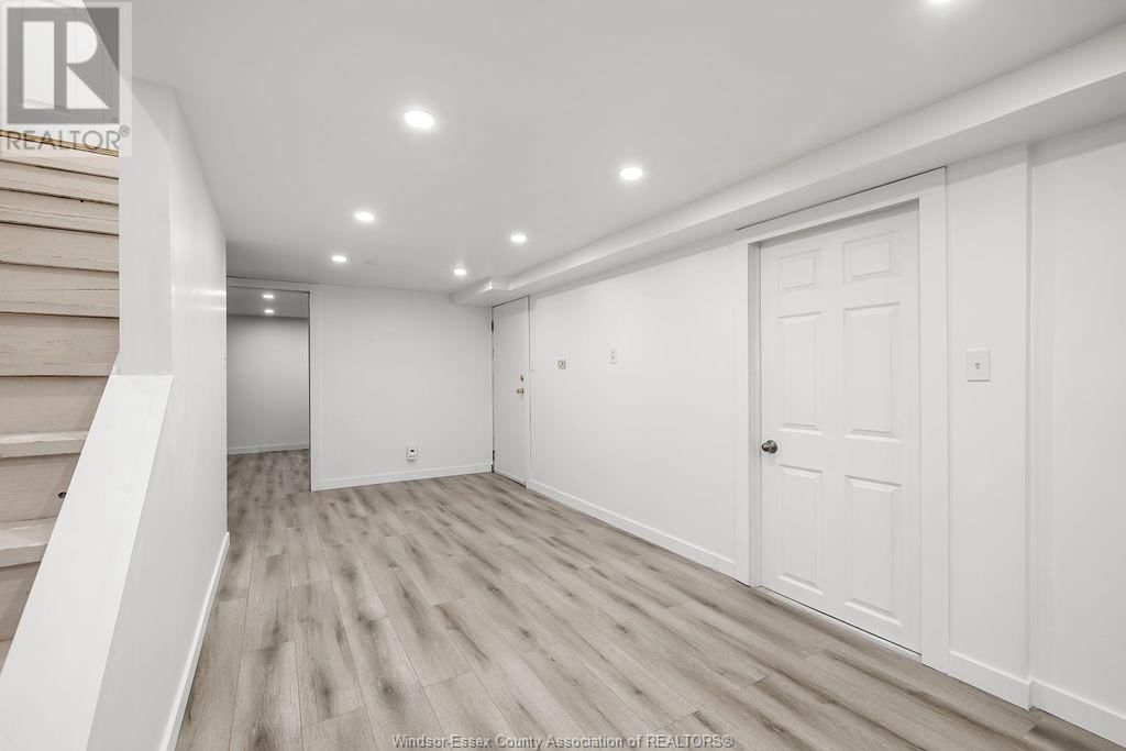 2993 FRONT ROAD Image 30
