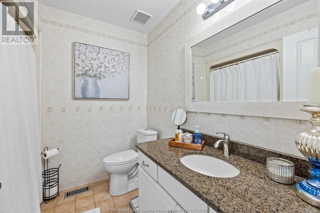 282 RENAUD LINE Image 17