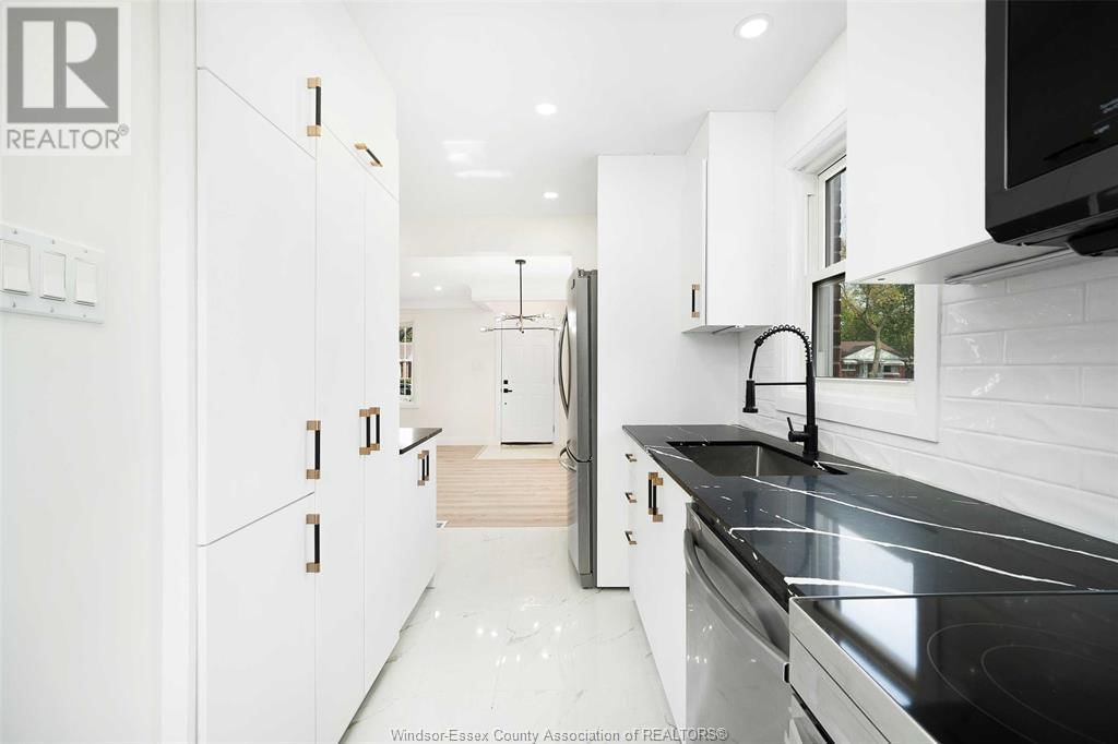 3521 DOMINION BOULEVARD Image 12