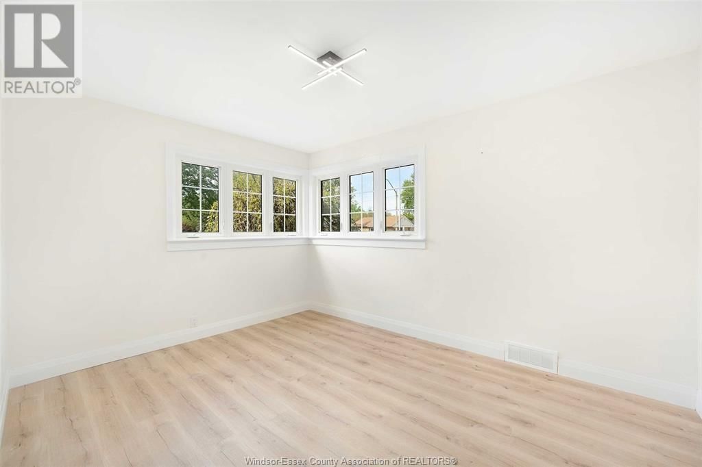 3521 DOMINION BOULEVARD Image 14