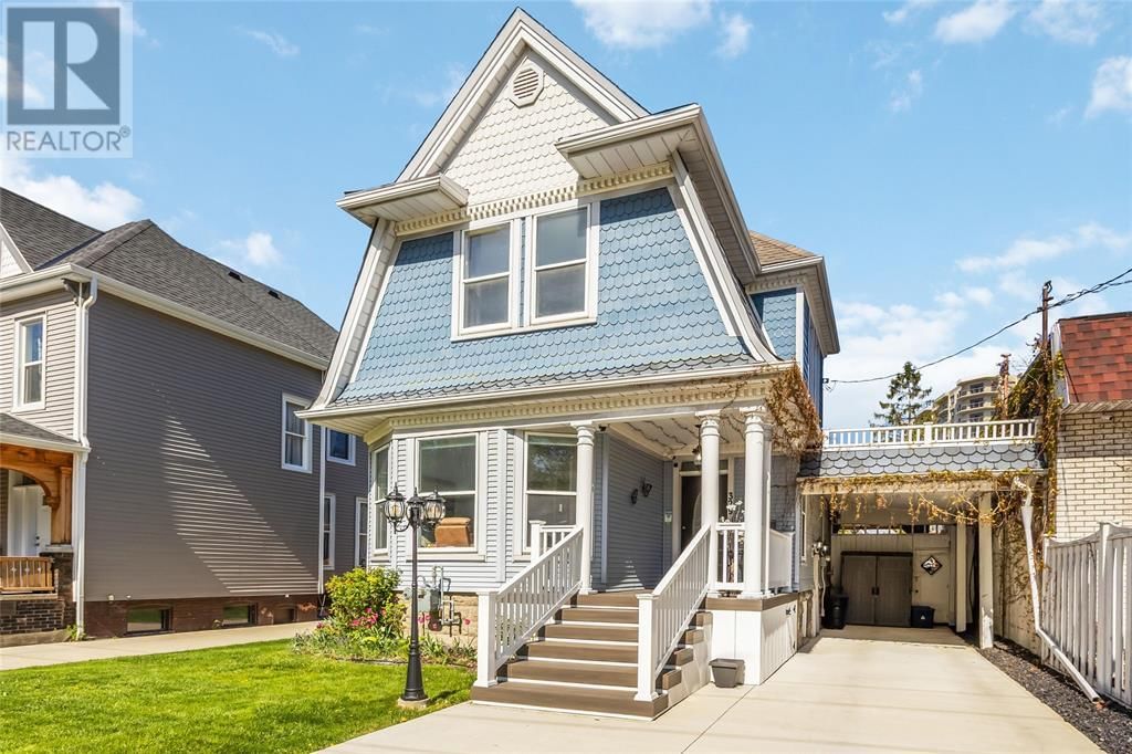329 VIDAL STREET NORTH Image 1