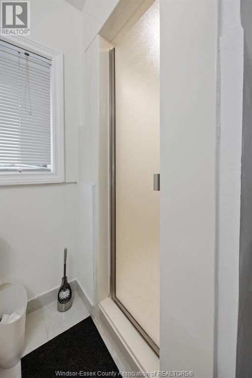456 ASKIN AVENUE Image 8
