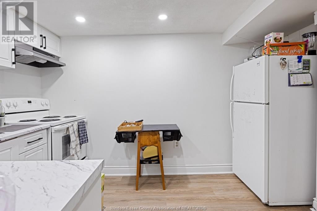 456 ASKIN AVENUE Image 4