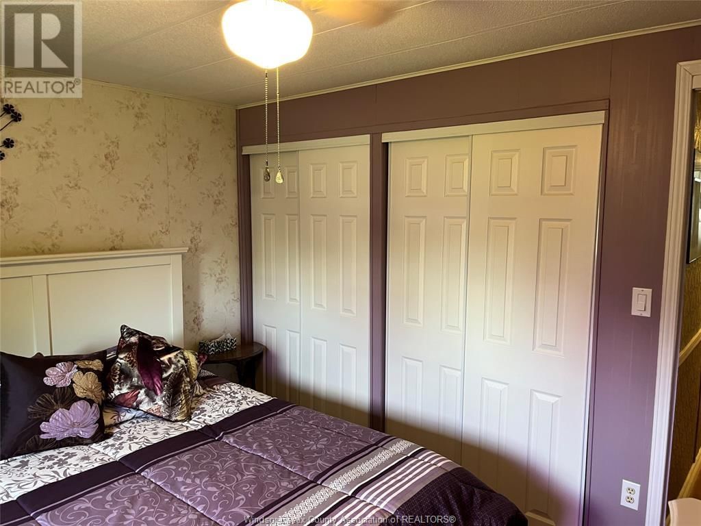 263 BEVERLY Image 28