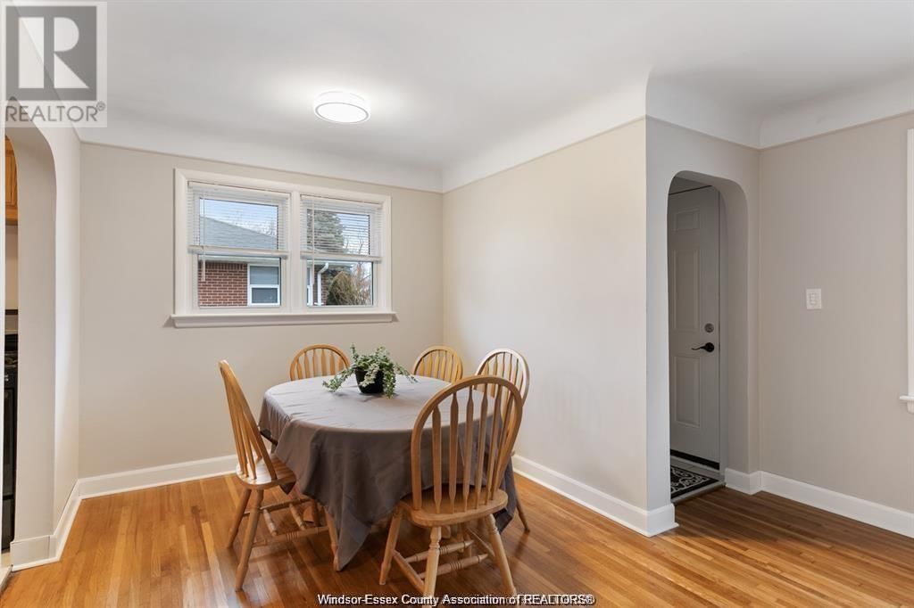 MAIN - 3580 MCKAY Image 7