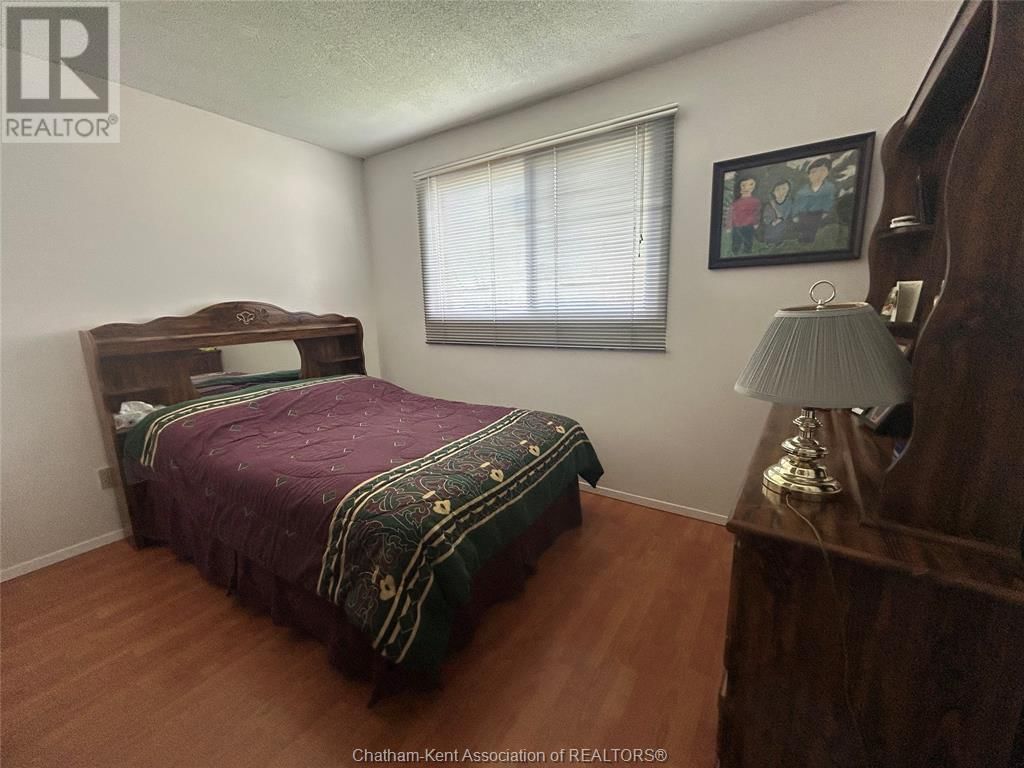 104 RANDOLF CRESCENT Image 7