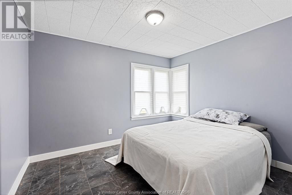 140 LAURIER Image 25
