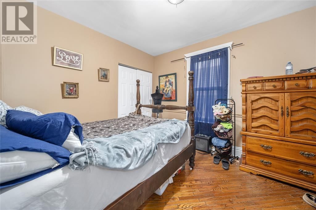 169 CHRISTINA STREET SOUTH Image 11