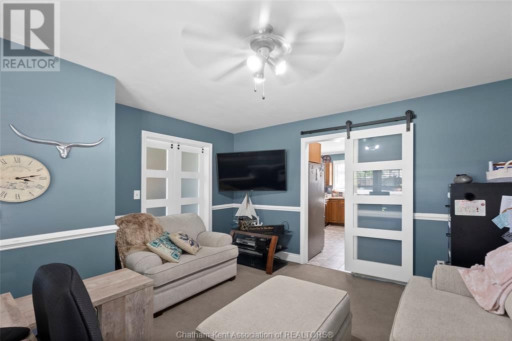 19085 LIGHT COVE AVENUE Image 21