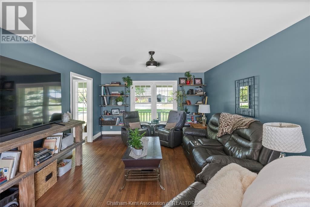 19085 LIGHT COVE AVENUE Image 6