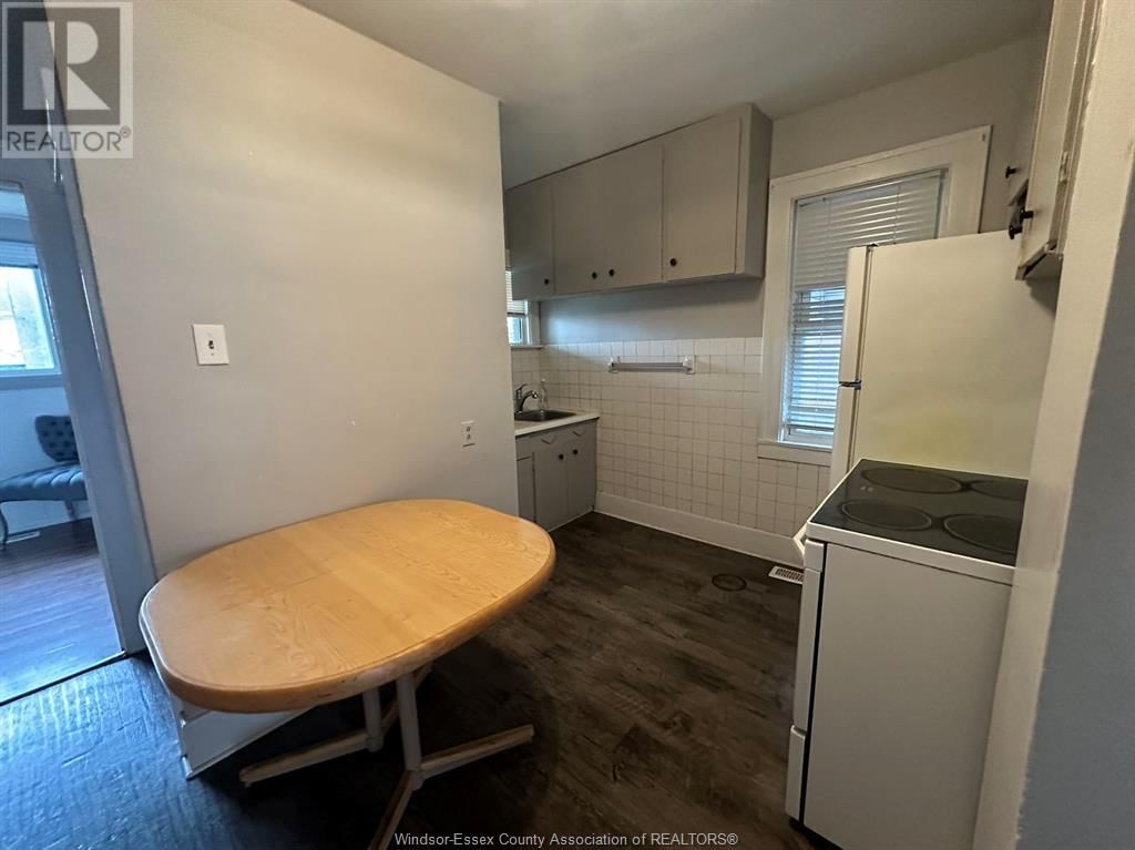 1757 ROONEY STREET Image 5