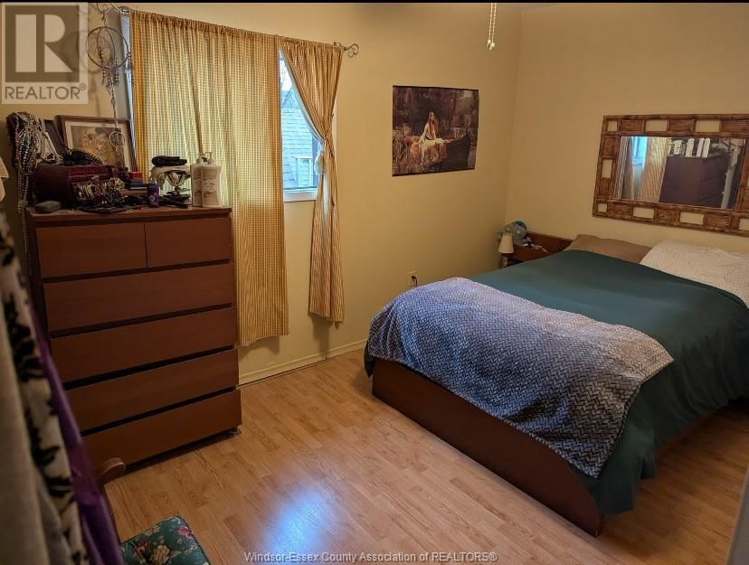 439 CHILVER ROAD Image 12