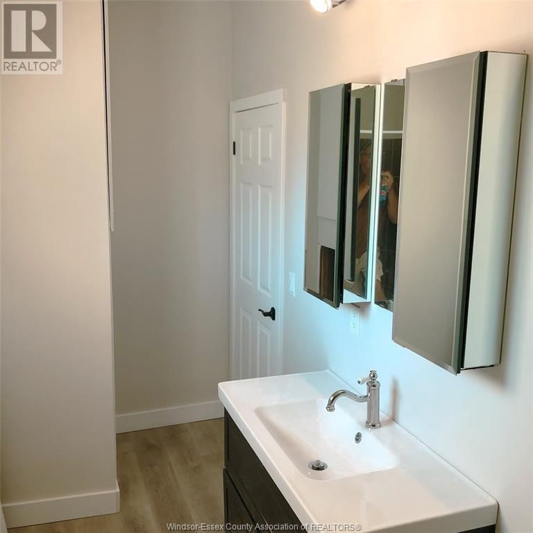 439 CHILVER ROAD Image 7