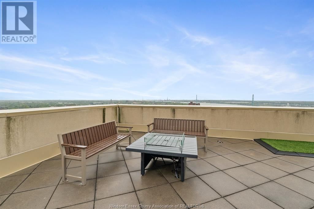 105 - 1225 RIVERSIDE DRIVE WEST Image 37