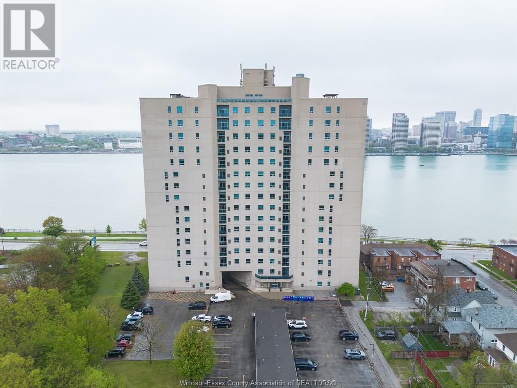 105 - 1225 RIVERSIDE DRIVE WEST Image 40