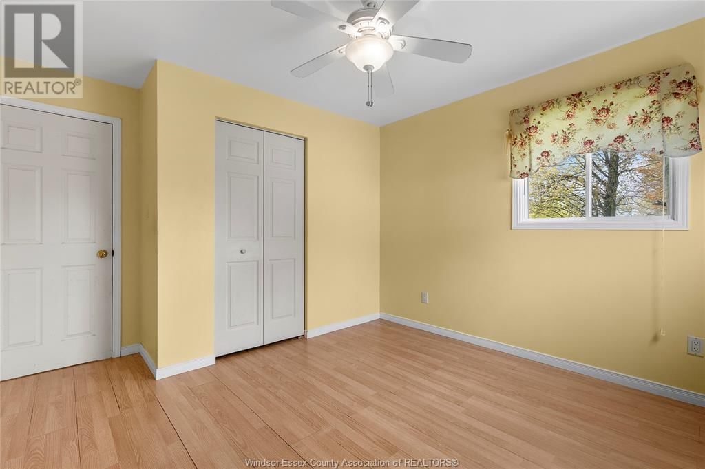 156 LAKESHORE Image 16