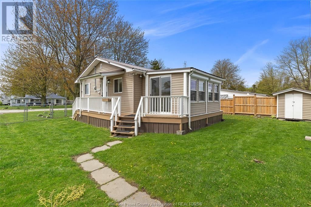 156 LAKESHORE Image 21