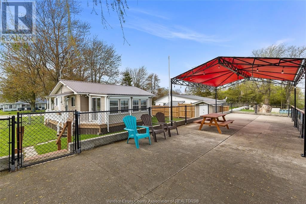 156 LAKESHORE Image 26