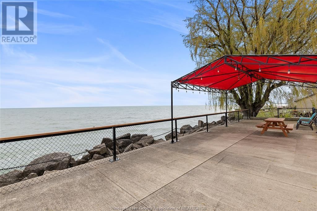 156 LAKESHORE Image 29
