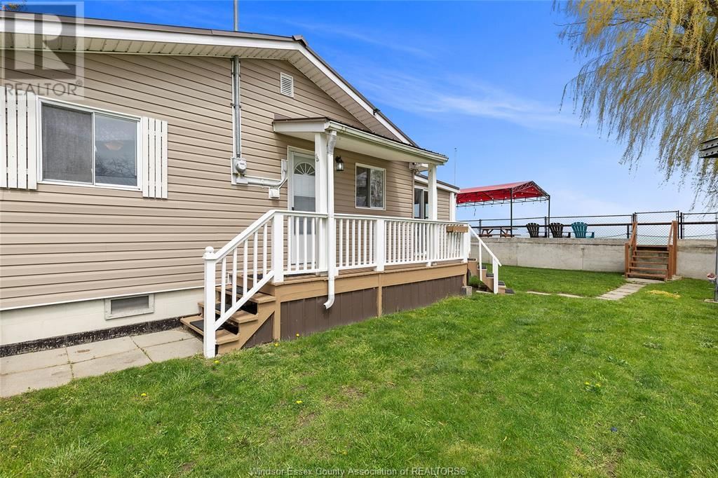 156 LAKESHORE Image 5