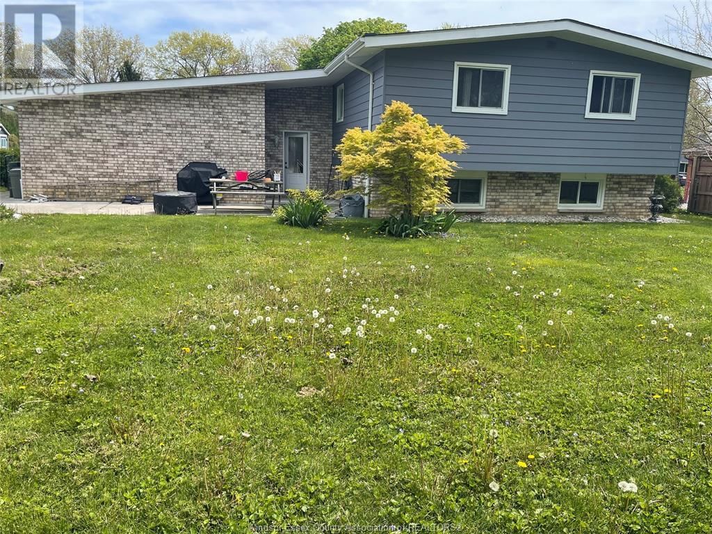 1377 OXFORD AVENUE Image 45
