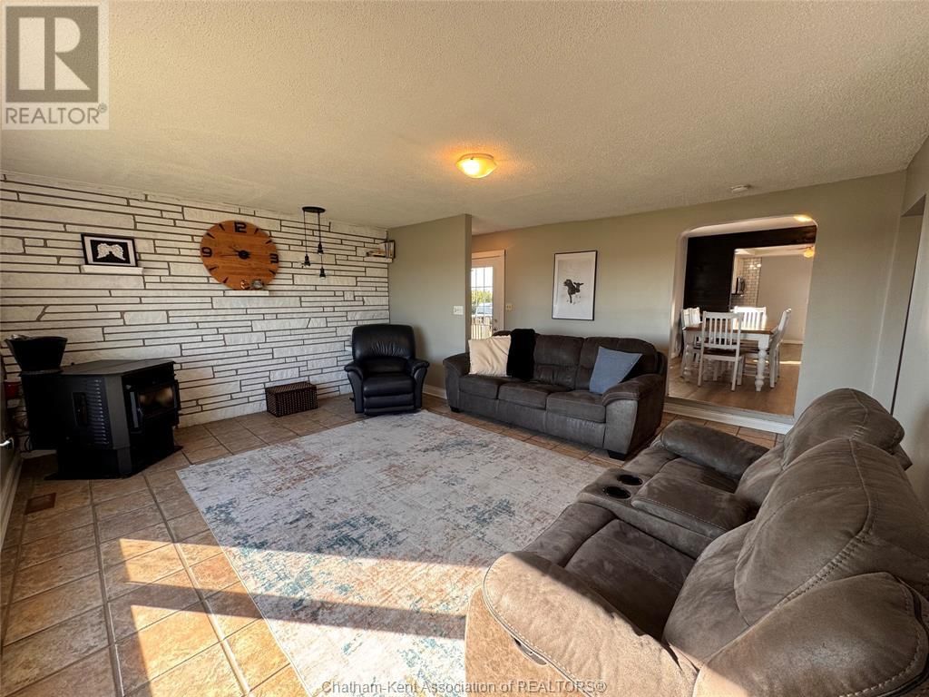 26334 PRINCE ALBERT ROAD Image 24