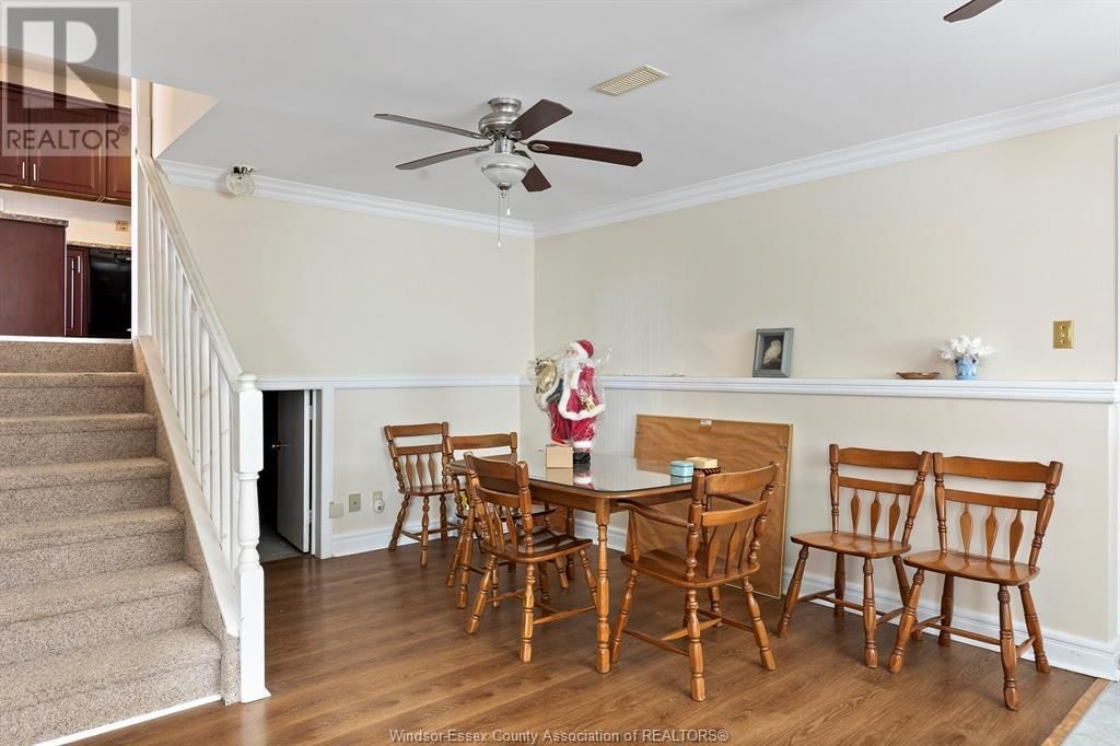 1 BIRCH PLACE Image 15