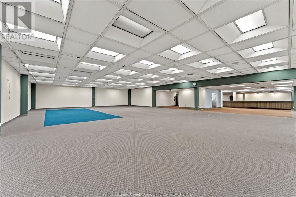 850 OUELLETTE AVENUE Image 10